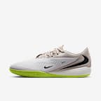 Nike Phantom 6 Low Academy Indoor/Court Soccer Shoes. Nike.com